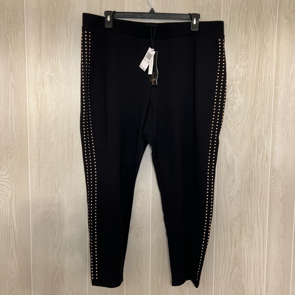 Truth by Republic Black Side Studded Legging Pant size 3x